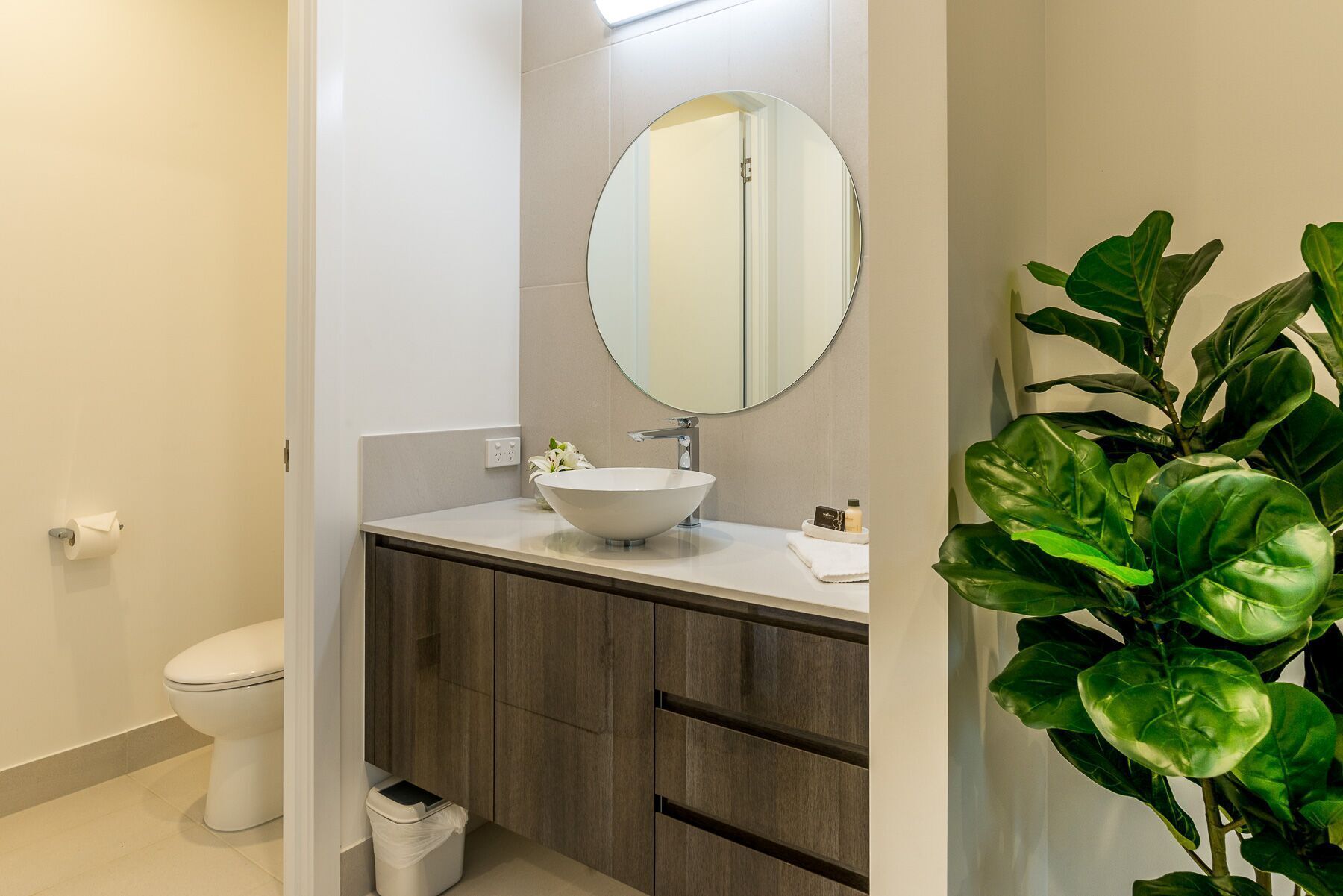 Cedar & Sea Perfect Position Winner 2019 HIA Award