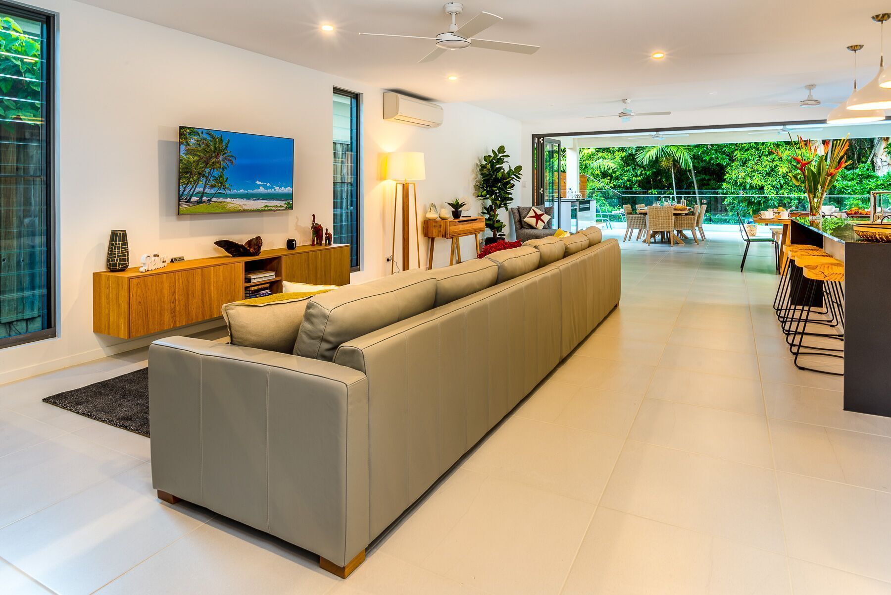 Cedar & Sea Perfect Position Winner 2019 HIA Award