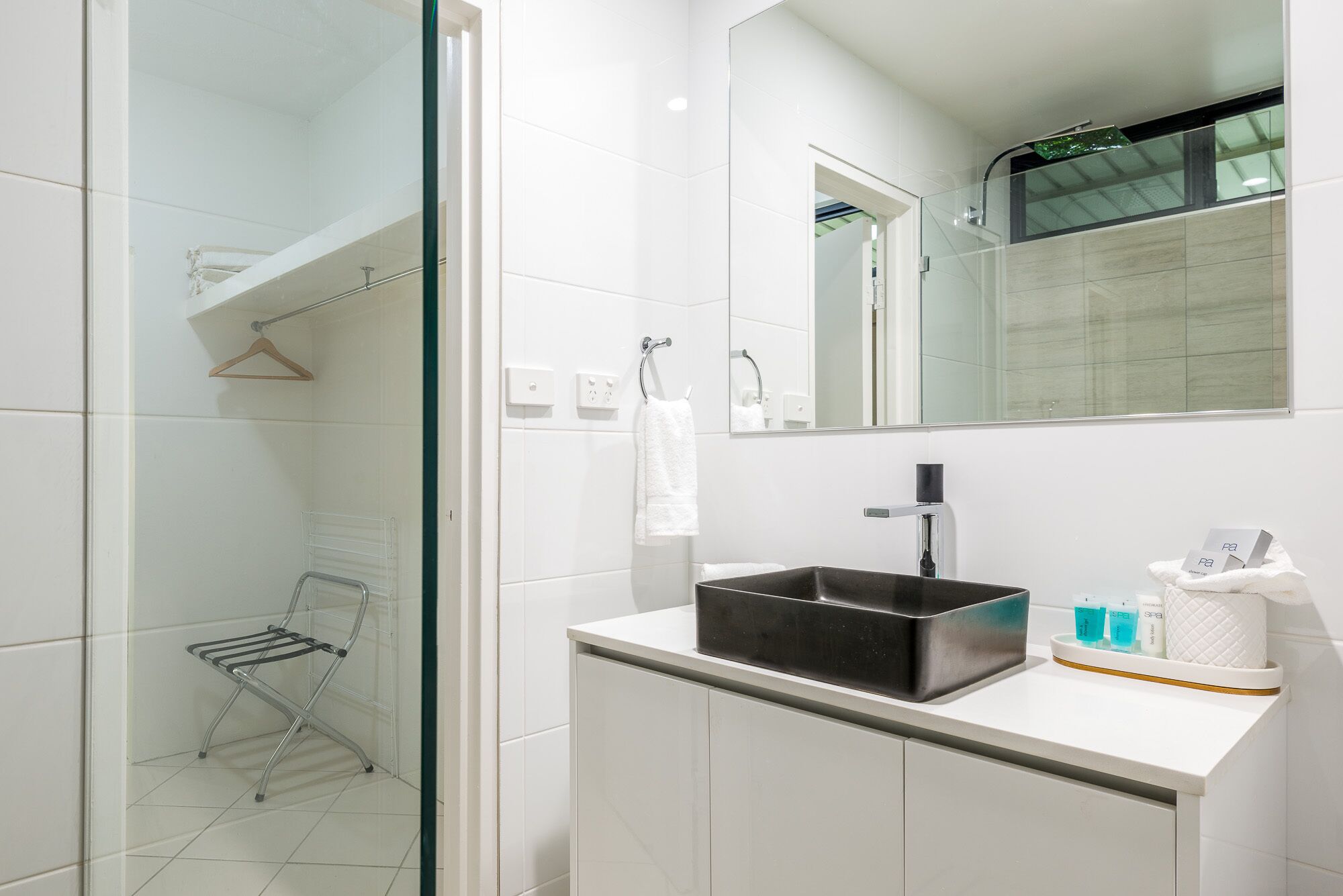 Tranquility Chill at Palm Cove - The Ideal Family Accommodation