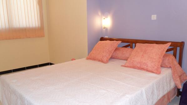 3 chambres, draps fournis