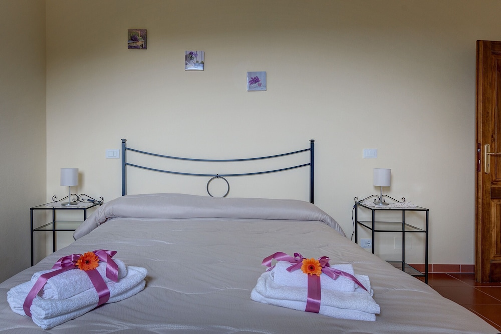 Villa Paola Stunning View Apartment Montepulciano Vrbo