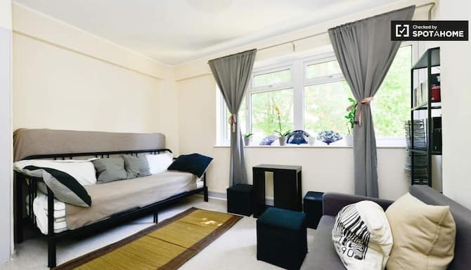 photo Studio Flat London Bridge bermondsey tower bridge zone