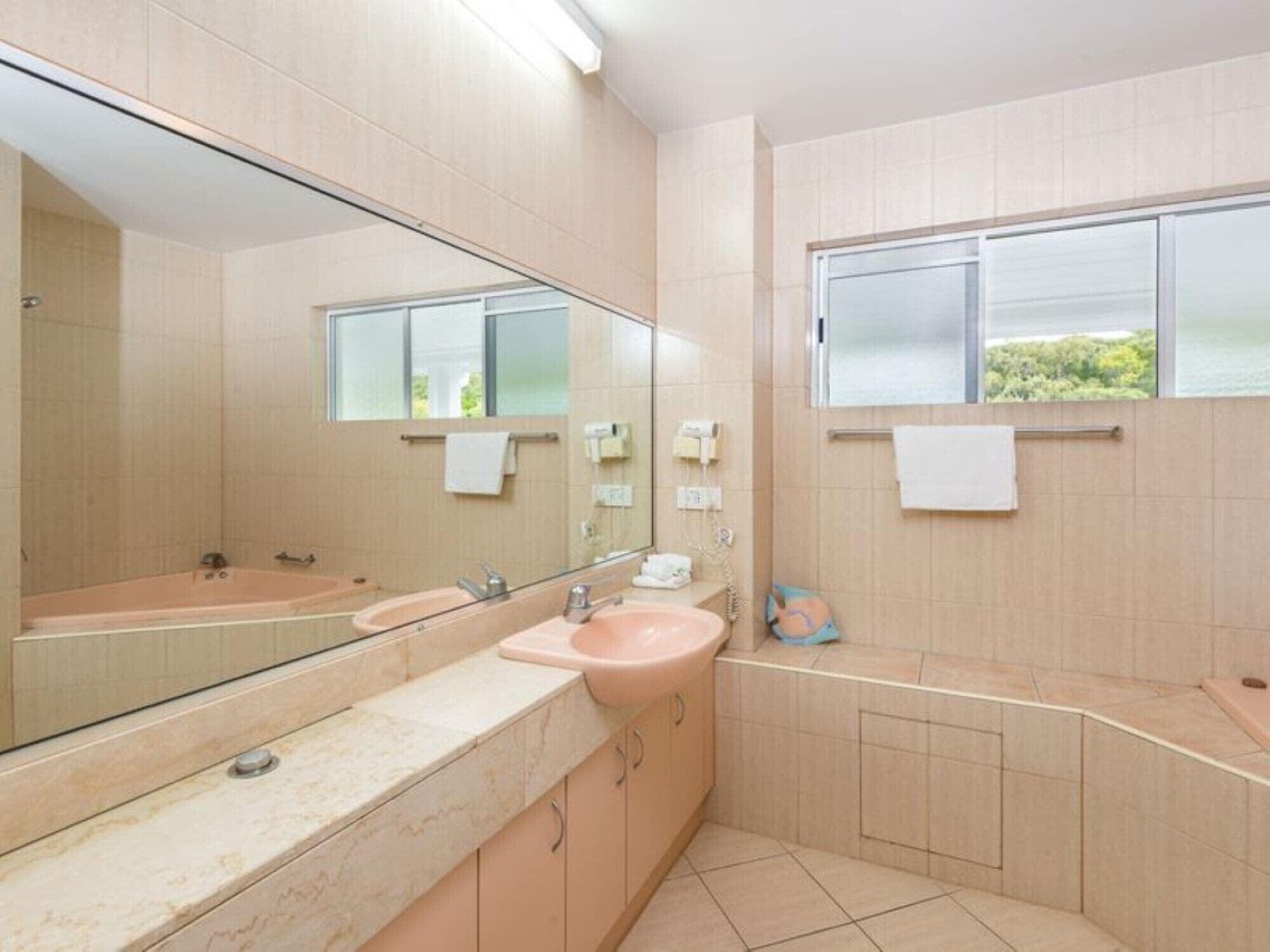 Palm Cove Holiday Apartment