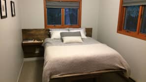 2 bedrooms, Internet, linens