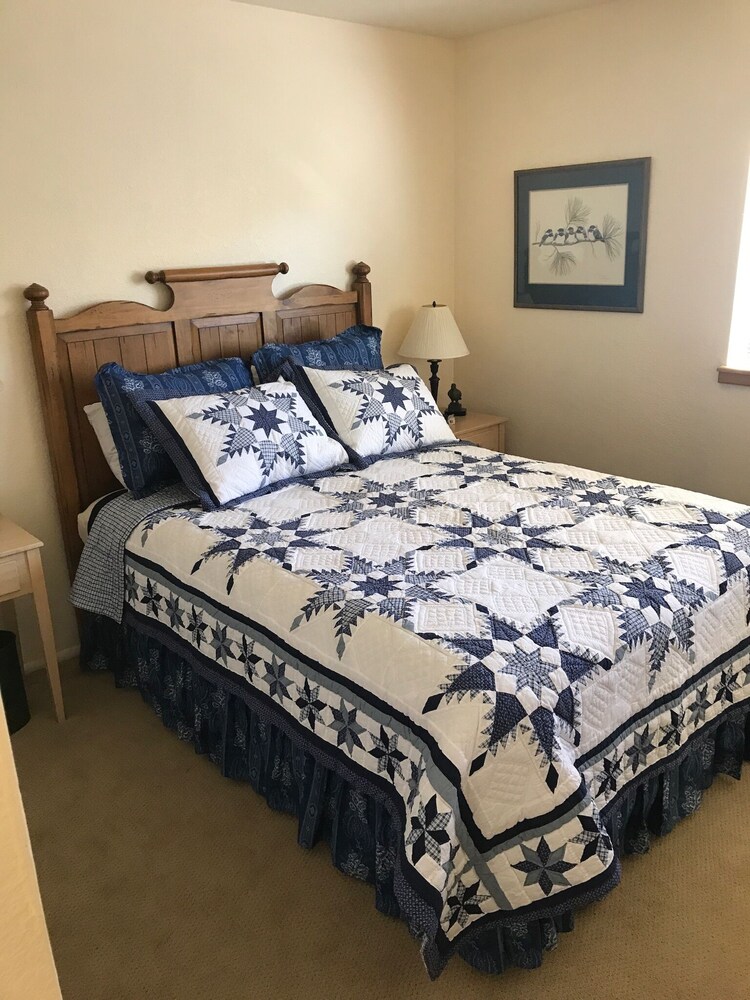 Perfect Sun Valley Vacation Rentals Townhome in Sagehill Sun Valley