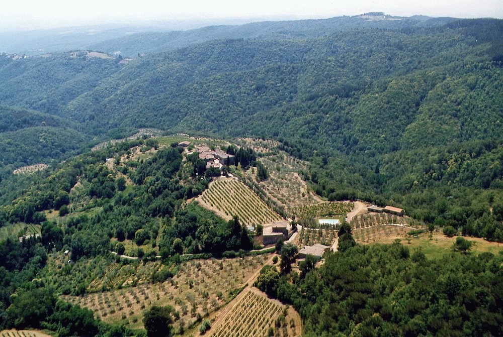 Azienda Agricola di Fietri in Gaiole In Chianti, Italy