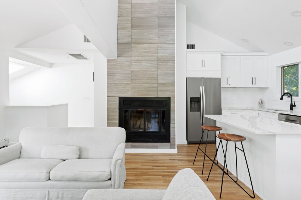 Montauk, Hither Hills, 4 bedroom, private ocean access, beach house