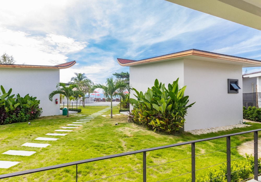 La Plage Resort Beach Club In Ko Pha Ngan Expedia