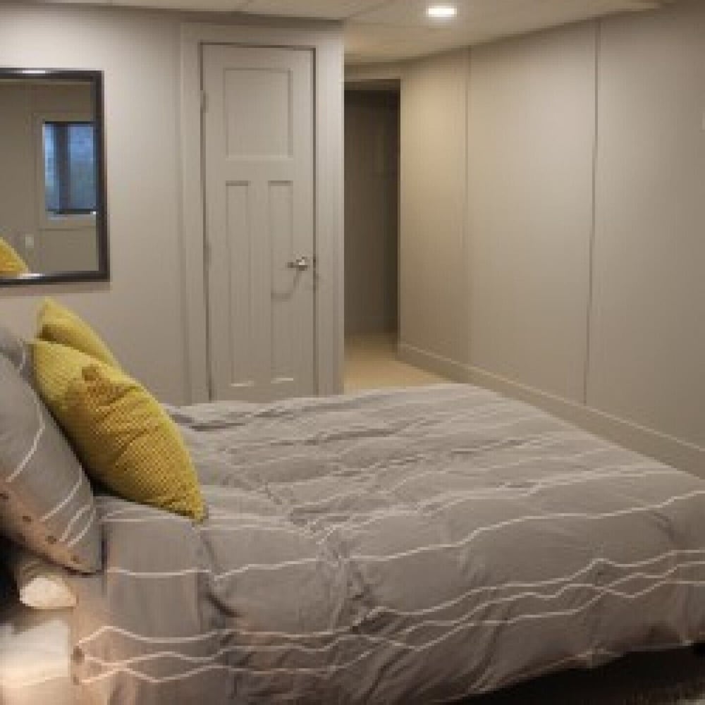 Mill Bay Moments Delightful OceanFront 1 BDRM with private entry and