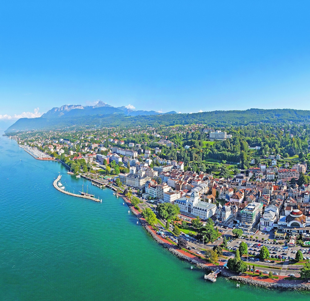 VVF Villages "Les Rives du Léman" Evian-les-Bains in ...