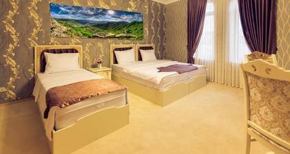 Iva Old City Hotel