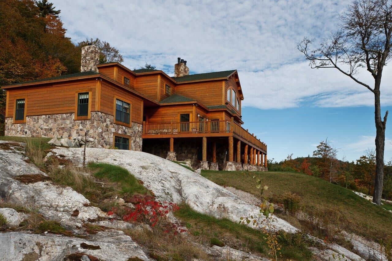 Grand White Mountain Home in Silver Lake, United States