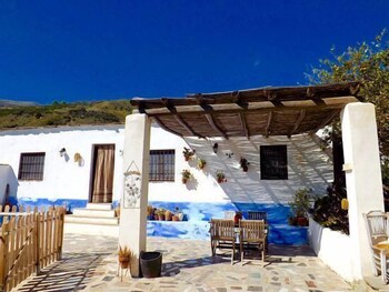 Self Catering La Encina For 8 People Deals Reviews Lanjaron Esp Wotif