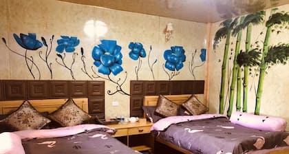 Homestay Vuon Hong Co