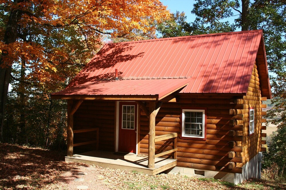 Hocking Hills Log Cabins