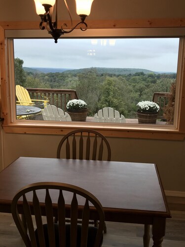 The Harvest House Stunning Valley And Mountain View On Ten Featured Image