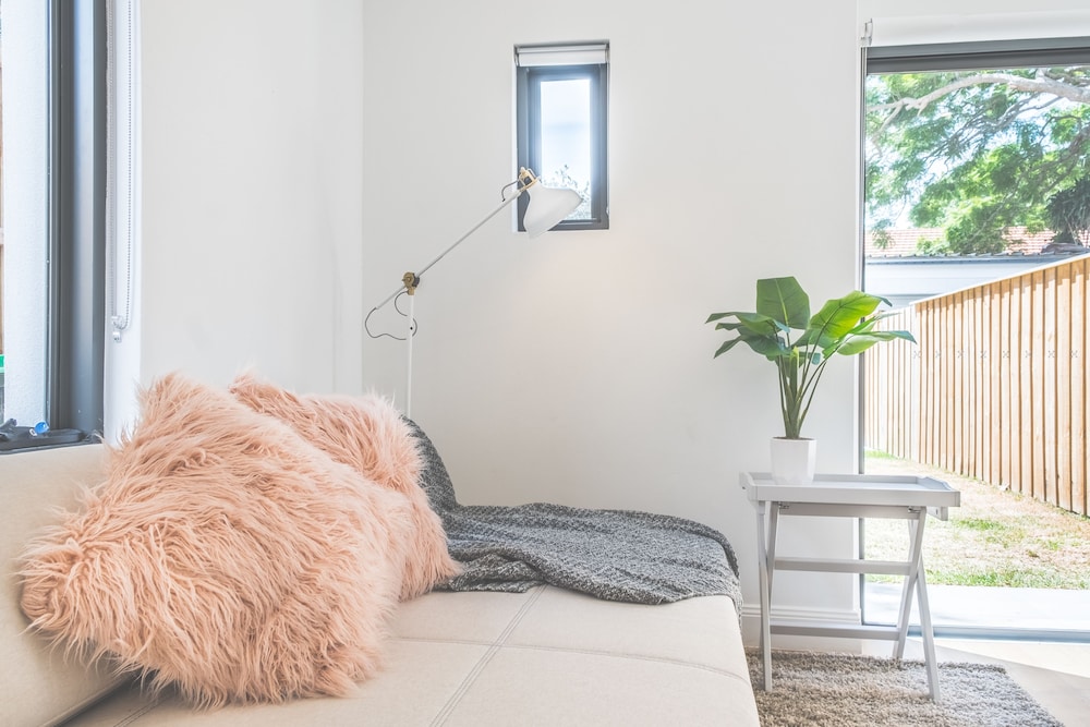 Luxurious 2 Bedroom Home Close To Bondi Beach