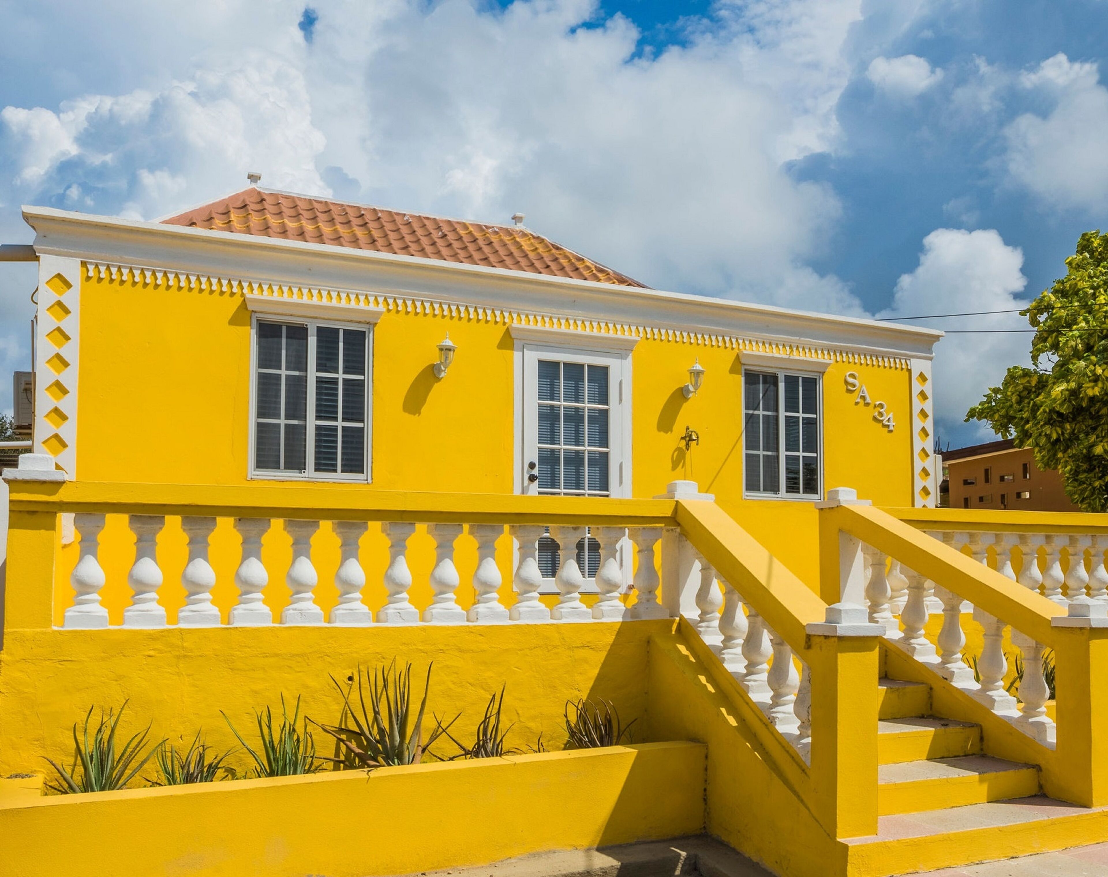 Old Aloe House - A 100 year old, fully renovated vacation home in Savaneta, Aruba