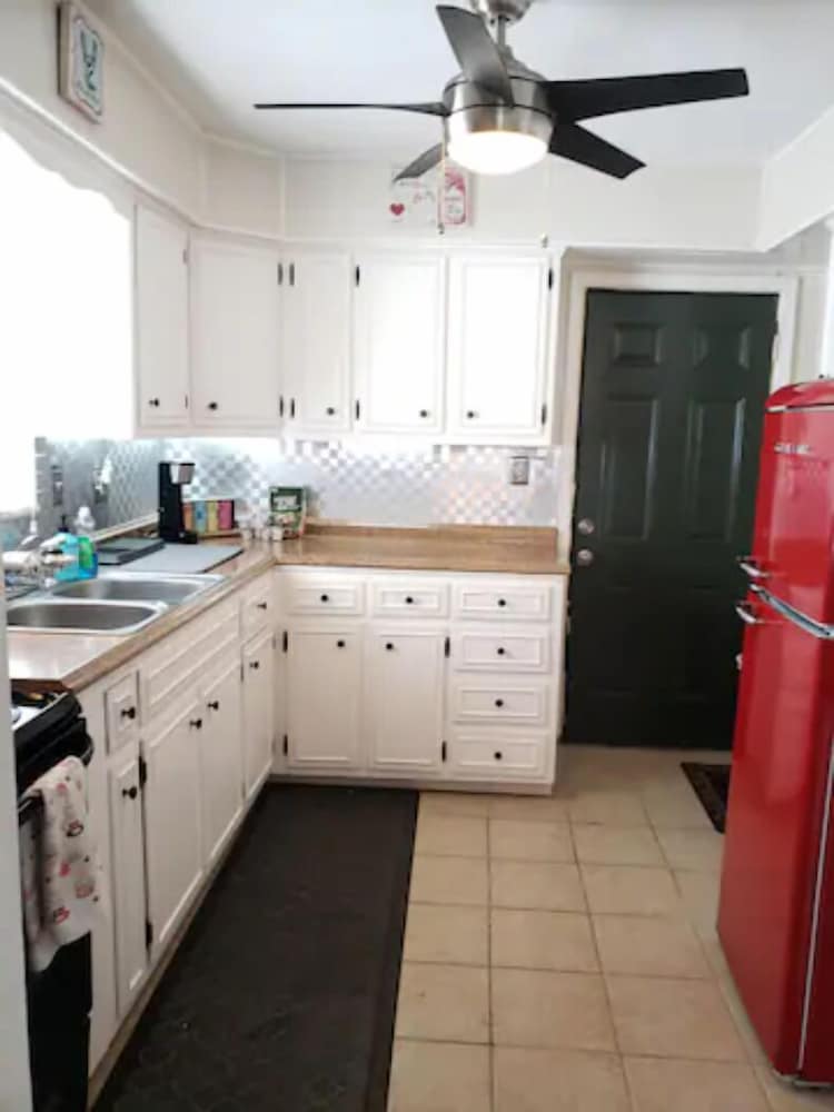 Go Braves!- 3bd/2ba 6min from Mercedes-Benz/CNN/GWCC