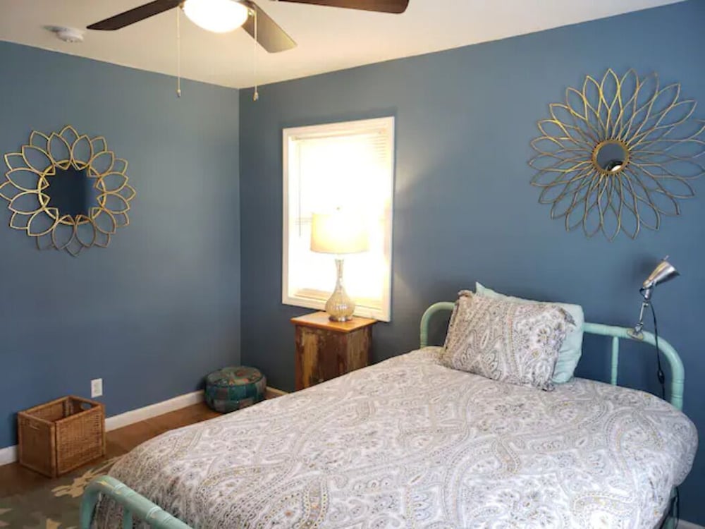 Go Braves!- 3bd/2ba 6min from Mercedes-Benz/CNN/GWCC