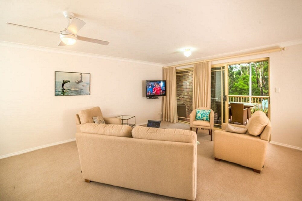 Fully Furnished 2 Bedroom Apartment in Mollymook, Australia
