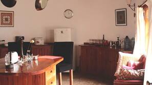Cheminée, chaîne hi-fi