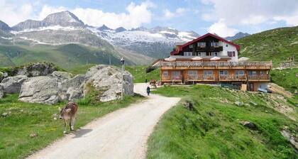Hamilton Lodge & Spa