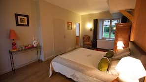 Individually decorated, individually furnished, iron/ironing board