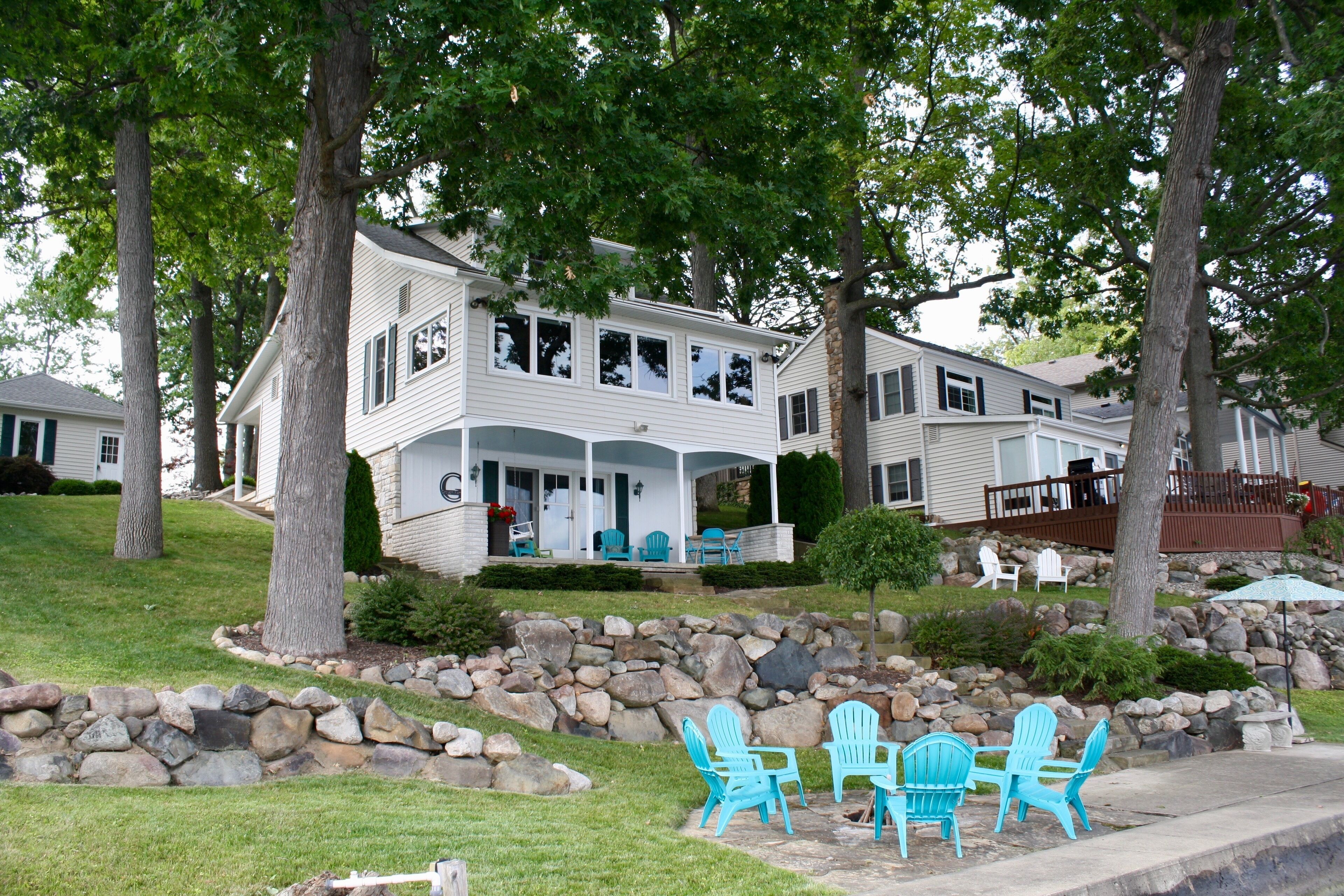 Paradise On Hamilton Lake 80 Ft Of Fabulous Lake Frontage In Hamilton In Expedia