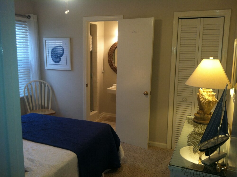 Oceanfront - still booking into Fall/Winter