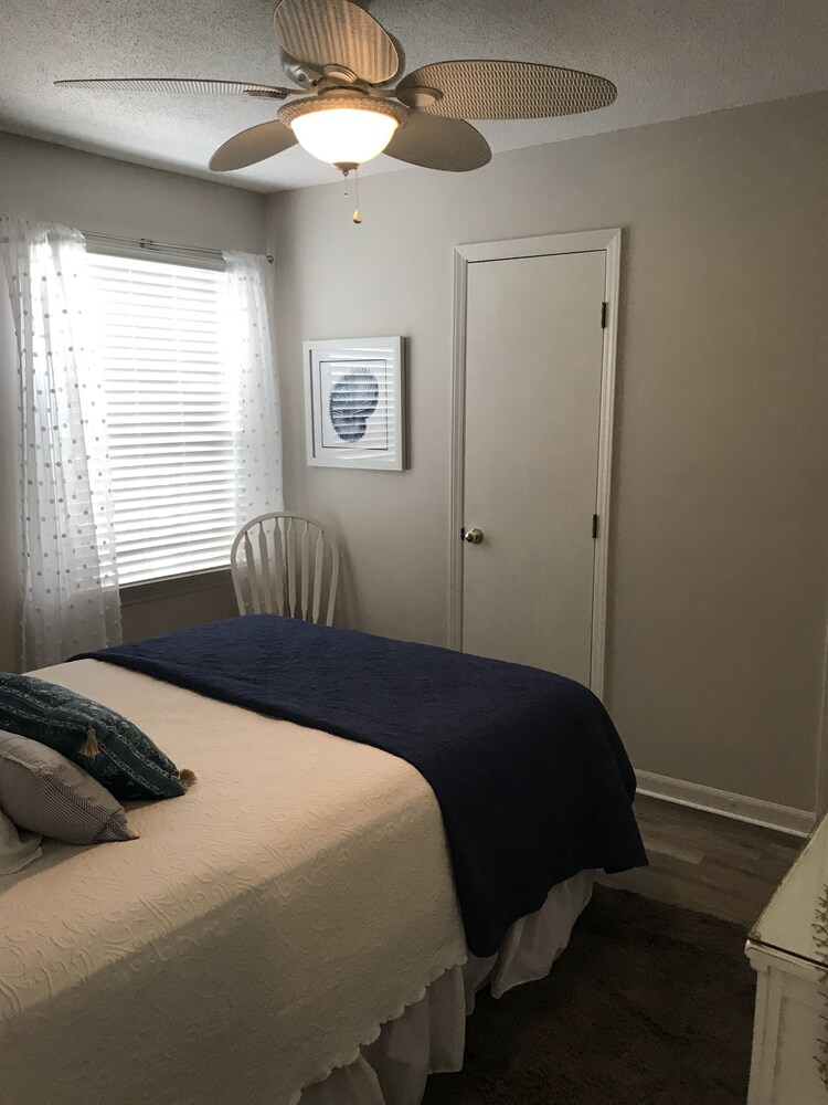 Oceanfront - still booking into Fall/Winter