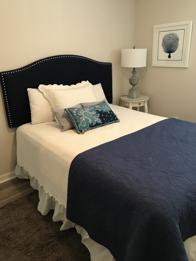 Oceanfront - still booking into Fall/Winter