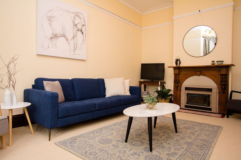 Avoca House