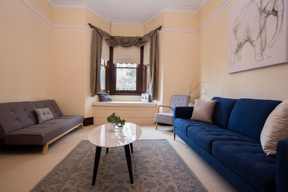 Avoca House