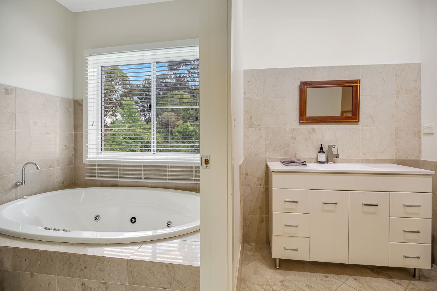 Mudgee Country Grandeur Home