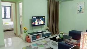 Desk, blackout curtains, free WiFi, linens