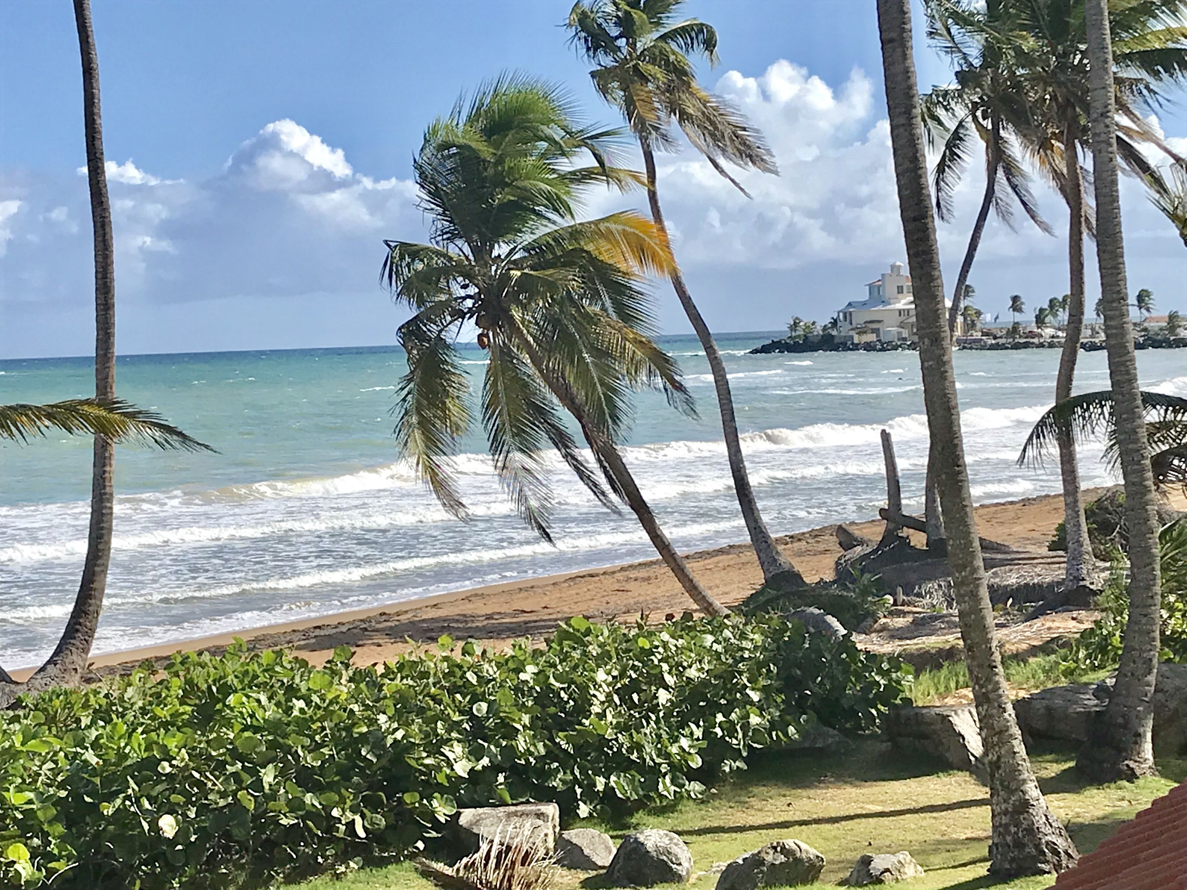 Spectacular  Ocean Front 1 Bedroom Villa in Humacao, Puerto Rico
