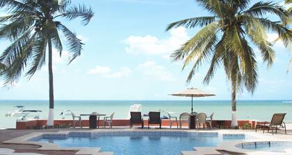 3 BR Apartment & Great Beach at Uaymitún