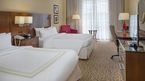Premium bedding, in-room safe, desk, laptop workspace
