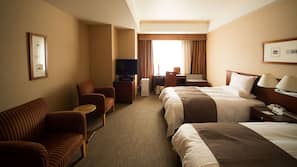 In-room safe, desk, iron/ironing board, free WiFi