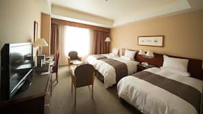 In-room safe, desk, iron/ironing board, free WiFi