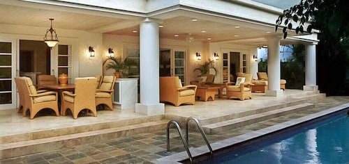 Villa Coral Breeze in Mullins, Barbados
