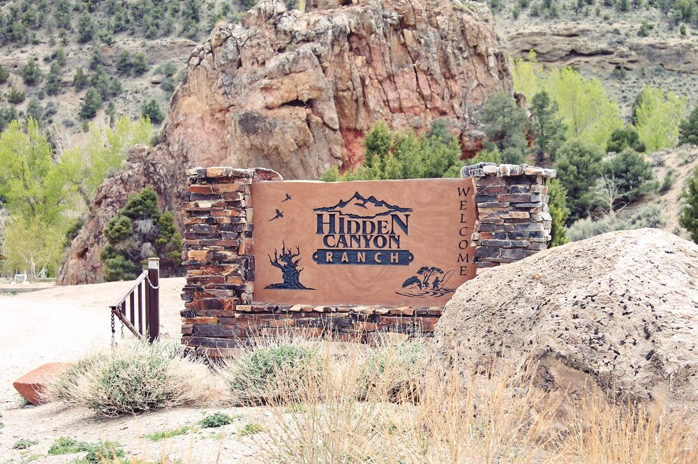 Hidden Canyon Retreat in Baker Best Rates & Deals on Orbitz