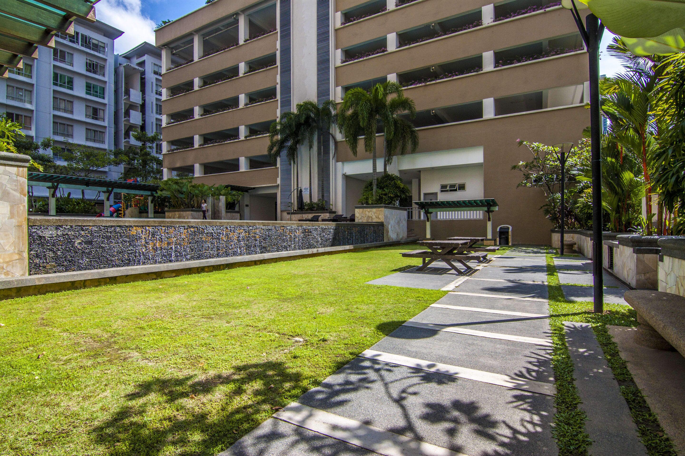 1 mont kiara office directory