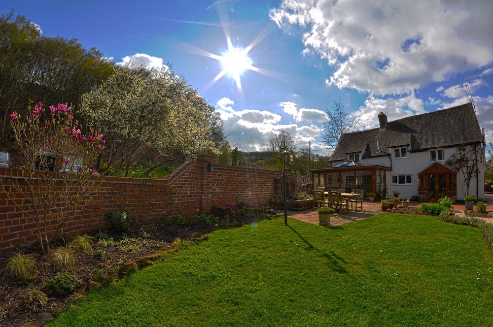 Brook House B&B and Wellness in Stafford, United Kingdom