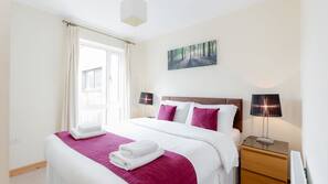 1 bedroom, in-room safe, iron/ironing board, free WiFi