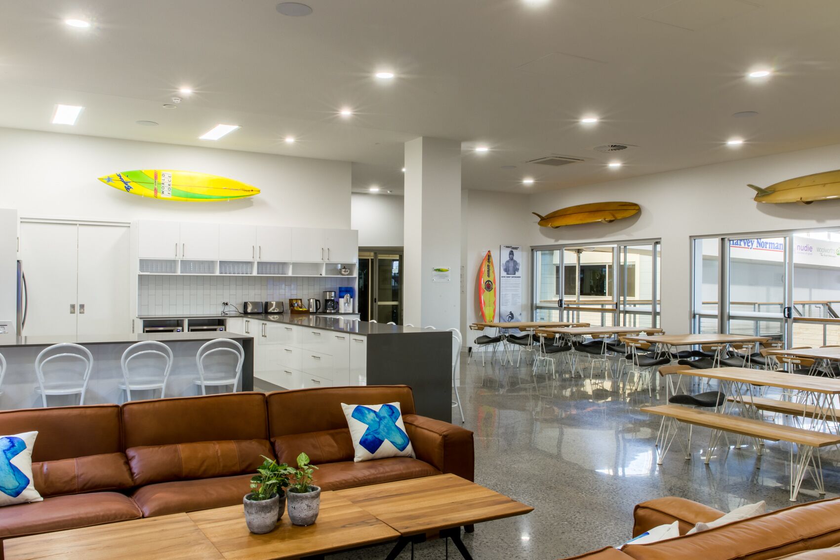 Private Room in High Performance Centre