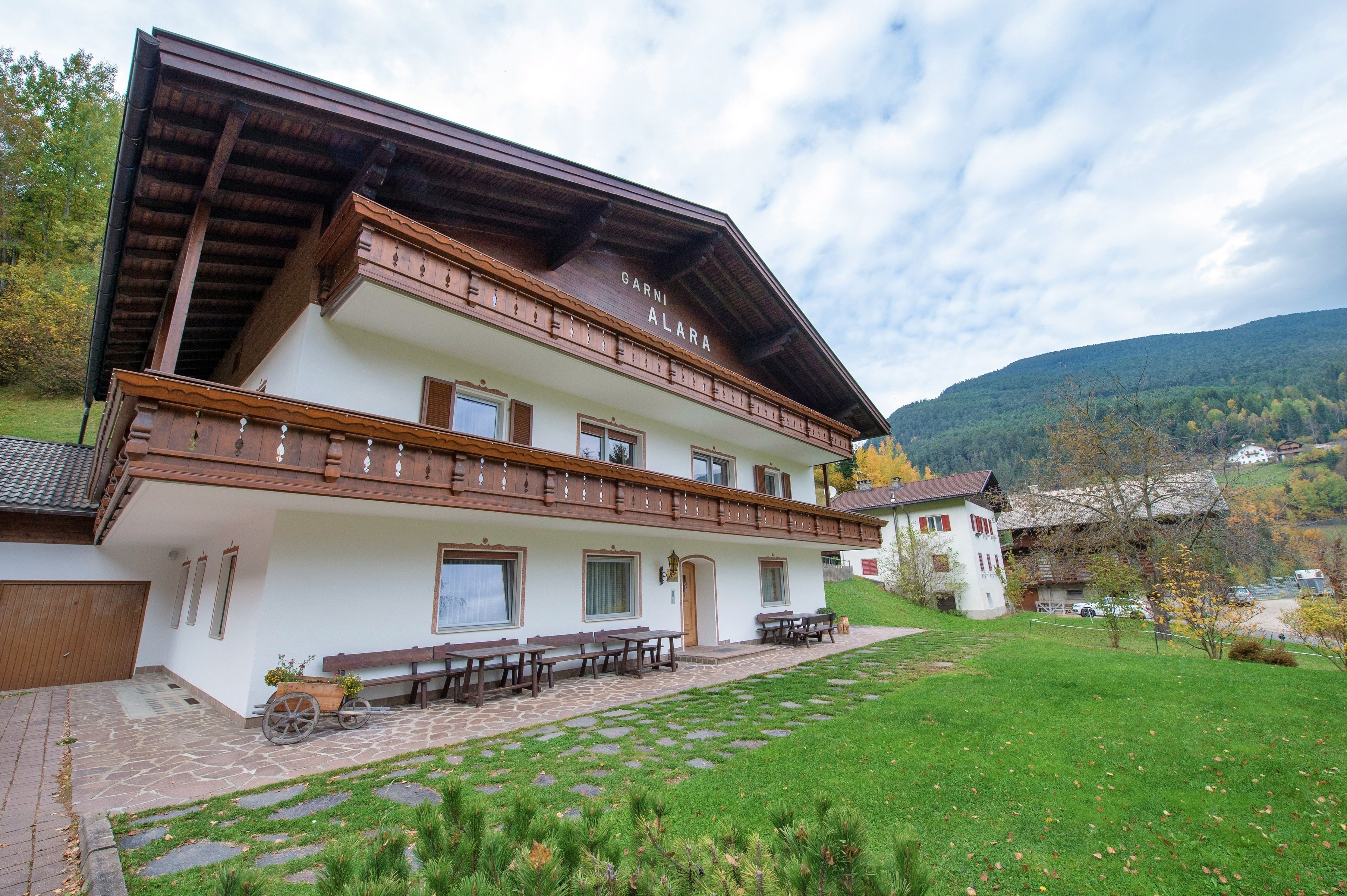 Apartment 4 Holiday - Apartments Alara in Castelrotto in Ortisei, Italy