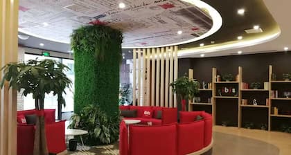 Ibis Guangyuan City Square Hotel
