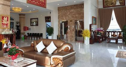 Phuc Ngoc Hotel